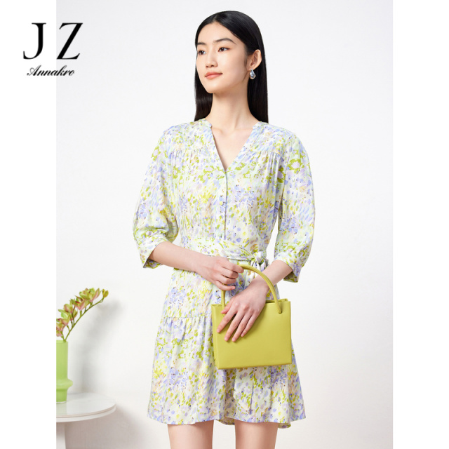 10890718.JZ玖姿晕染印花连衣裙女装夏季下摆设计法式田园风连衣裙