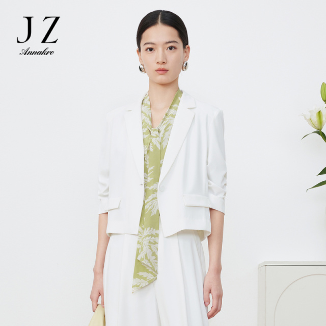 10892443.JZ玖姿OL风西装外套女装夏季新款简约通勤截短式西装外套