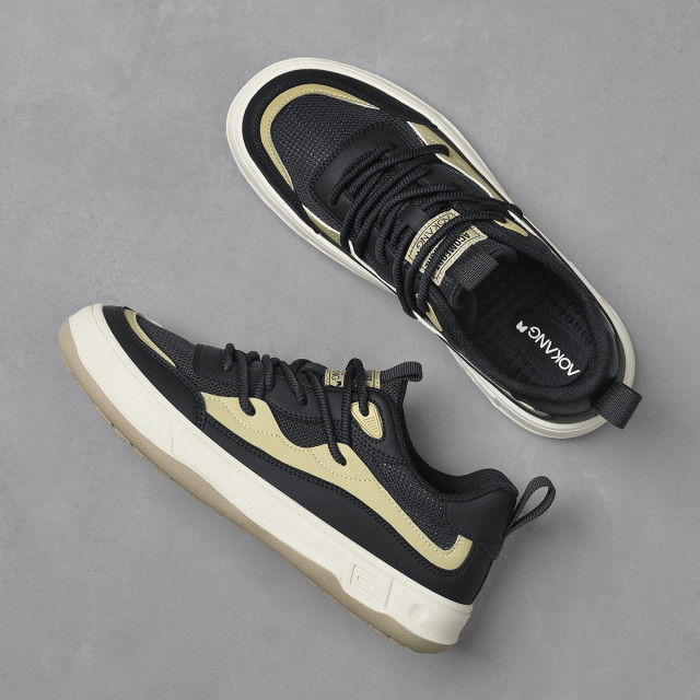 12953452.复古休闲板鞋运动透气舒适男鞋拼接潮流低帮板鞋