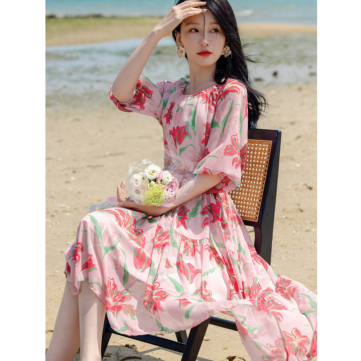 10937272.【去海边度假吧】夏法式灯笼袖大摆印花绑带雪纺连衣裙女中长款