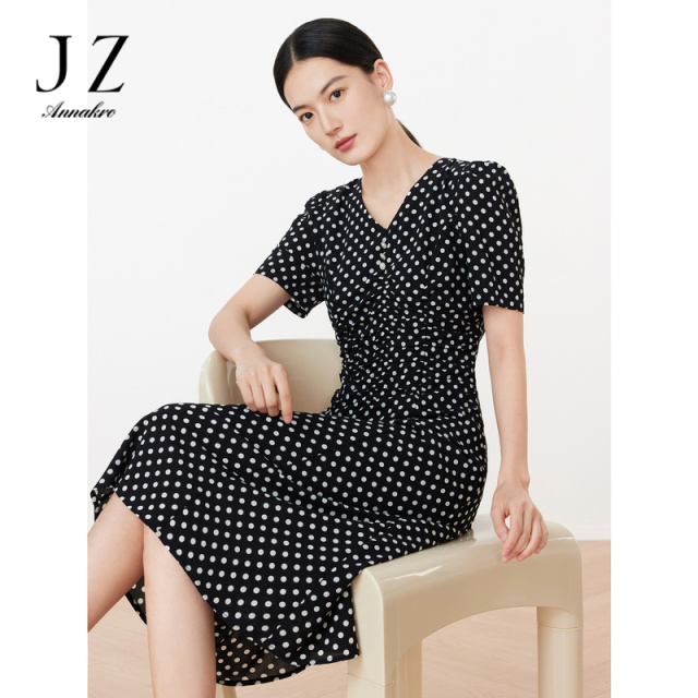 11007290.JZ玖姿洋气法式复古波点抽褶收腰雪纺长款连衣裙女装2023夏季新款