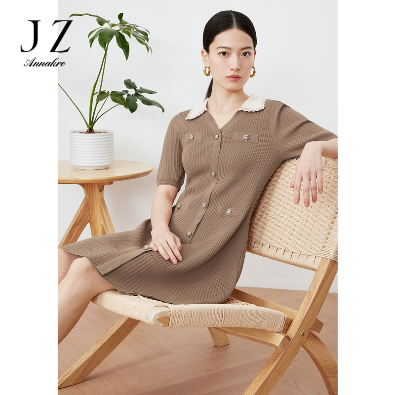 11015071.JZ玖姿肌理条纹针织连衣裙女装2023春季新款显瘦裙子小黑裙