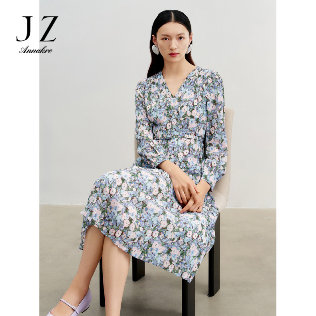11076294.玖姿安娜蔻法式浪漫碎花印花腰带压褶X型连衣裙女2024春季新款