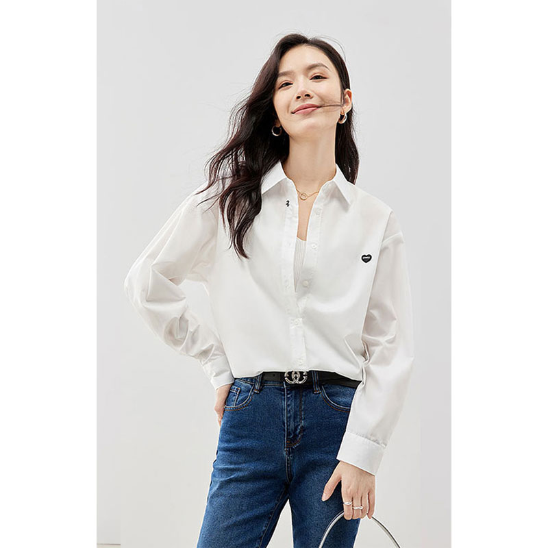 13169120.丹芙娅百搭打底衫2025春季新款通勤风纯色衬衣