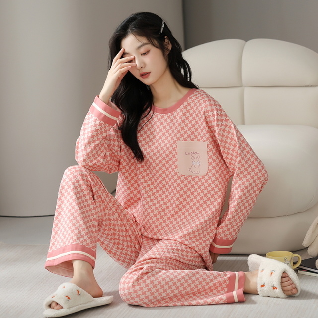 13647631.品彩【好穿有颜值,安心好睡衣】简约舒适家居服女圆领长袖长裤两件套5085