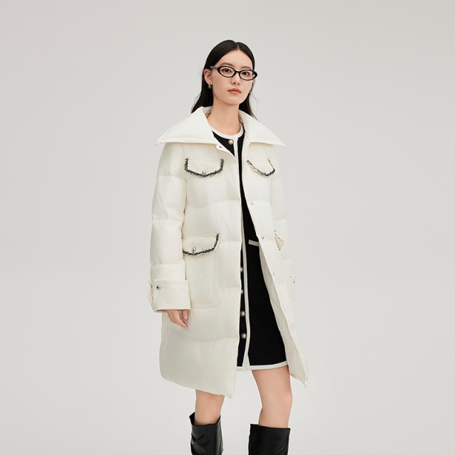 11394089.艾莱依小香风羽绒服翻领收腰气质长款大衣精致轻奢优雅