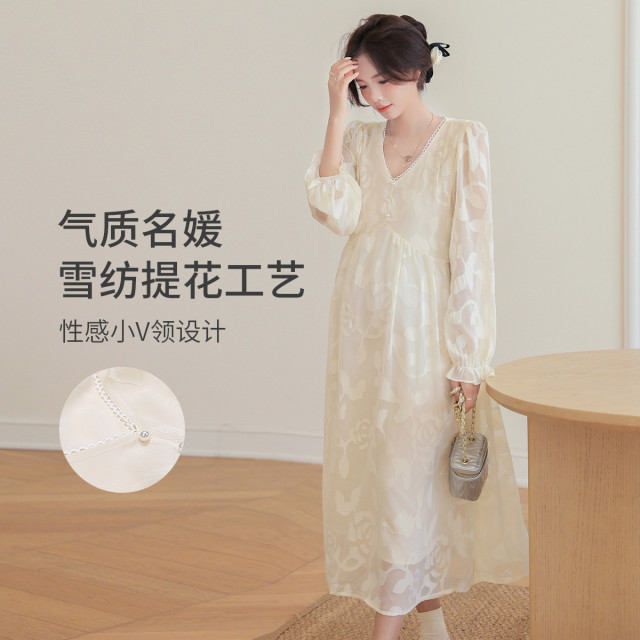 12999229.孕妇装外穿孕妇连衣裙春秋款提花V领裙宽松显瘦裙大码孕妇装秋装