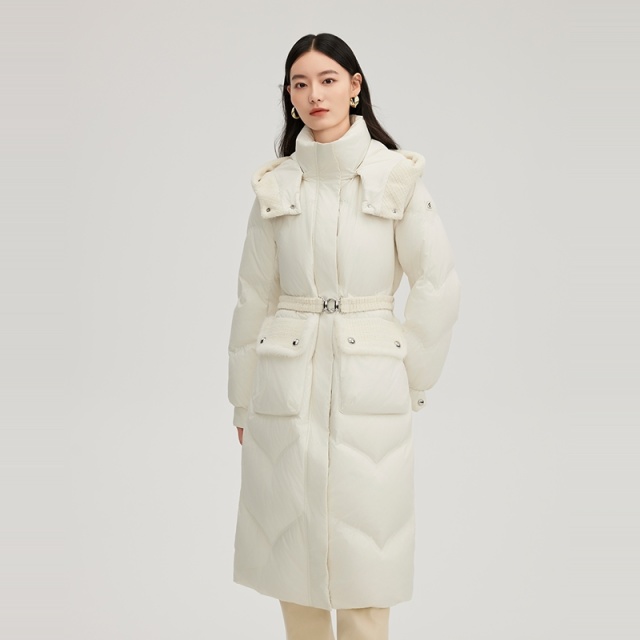 11519176.艾莱依小香风长款羽绒服精致轻奢连帽大衣
