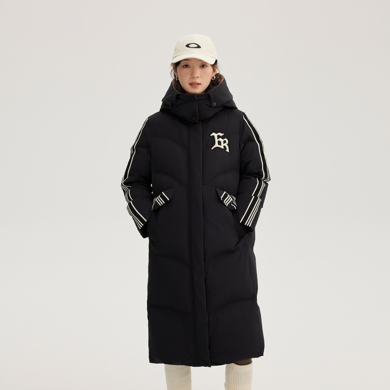 11519133.艾莱依户外长款羽绒服连帽复古拼接织带休闲大衣防风保暖
