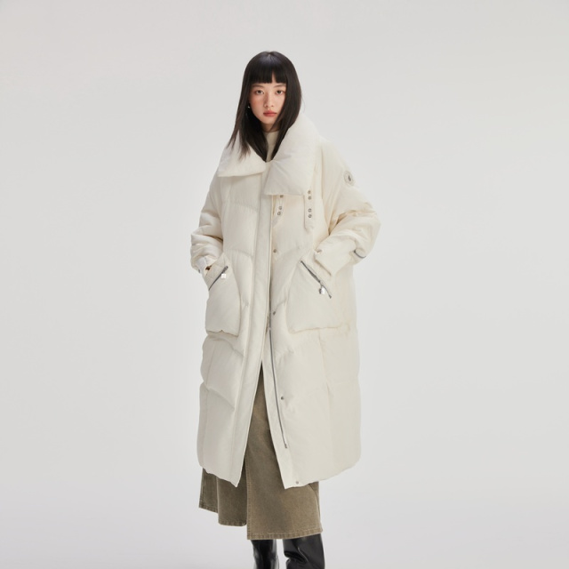 11519170.艾莱依长款羽绒服金属装饰时尚造型加长大衣风衣防风保暖