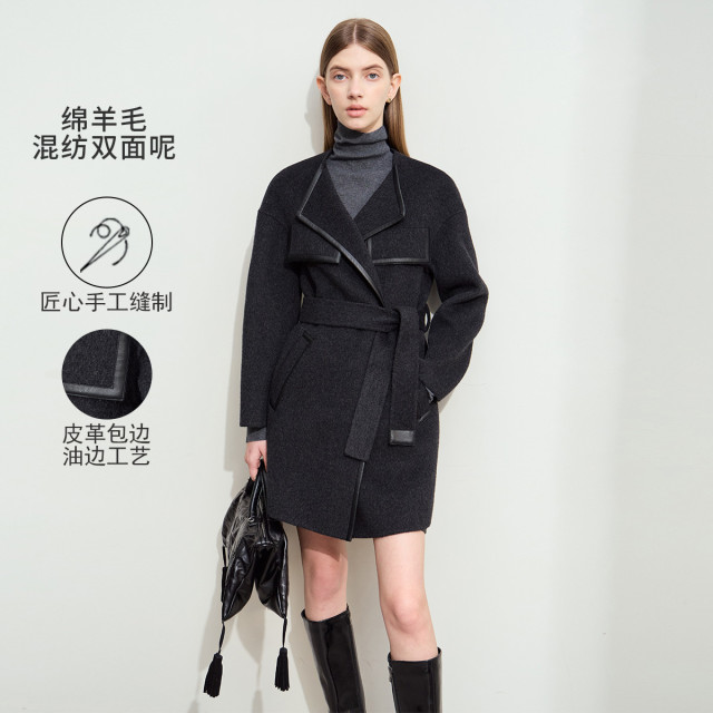 11542656.新款绵羊毛混纺皮革包布配腰带中长双面呢外套女上衣