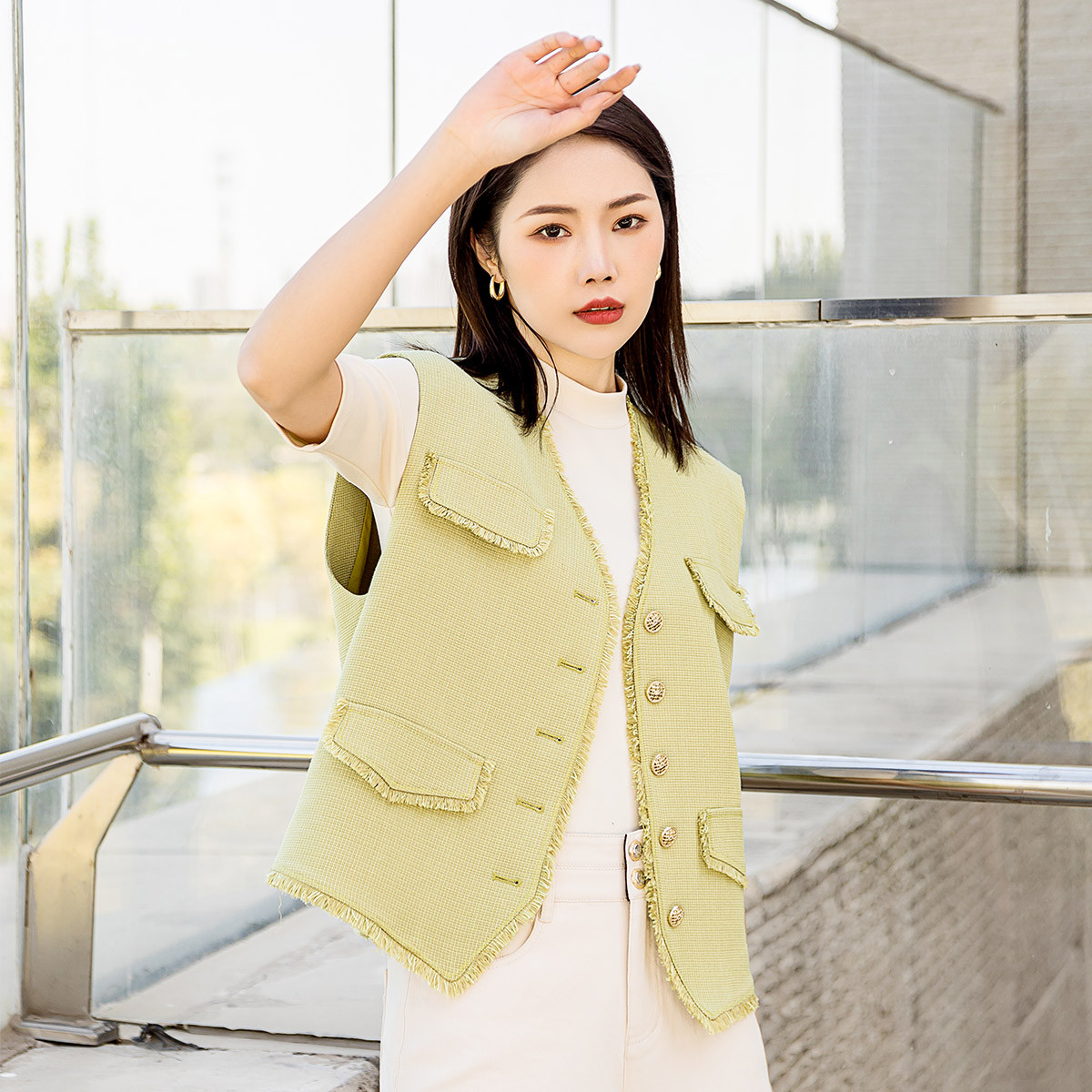 11607932.【专柜新品】【小香风马夹】新款时尚百搭气质纯色无袖女士上衣