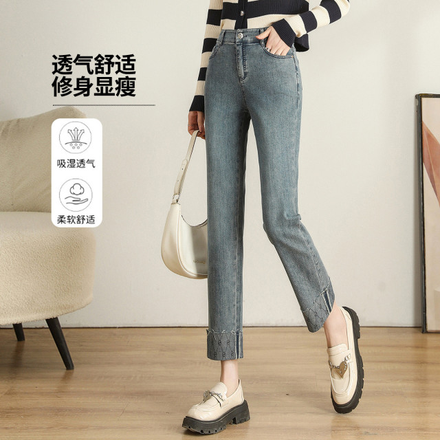 11598813.【专柜新品】【直筒裤】春季新款时尚百搭显瘦翻边印花牛仔九分裤