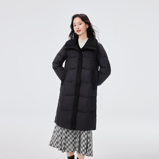 11560756.艾莱依气质通勤针织翻领羽绒服女显瘦中长款缎面鸭绒外套女