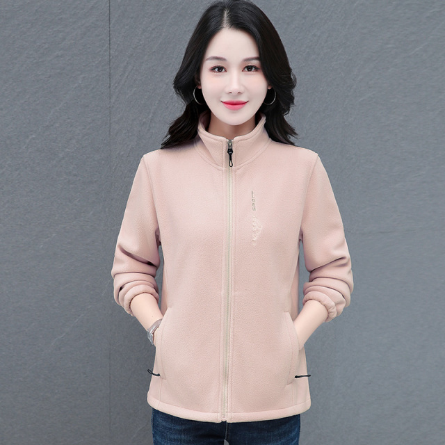 11569044.七玻威秋冬上新女款纯色简约洋气摇粒绒休闲外套【七玻威女装1】