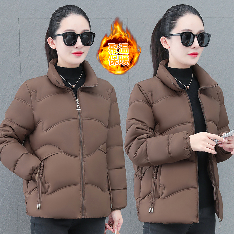 11574957.七玻威秋冬上新女款洋气保暖立领休闲百搭棉服【七玻威女装1】