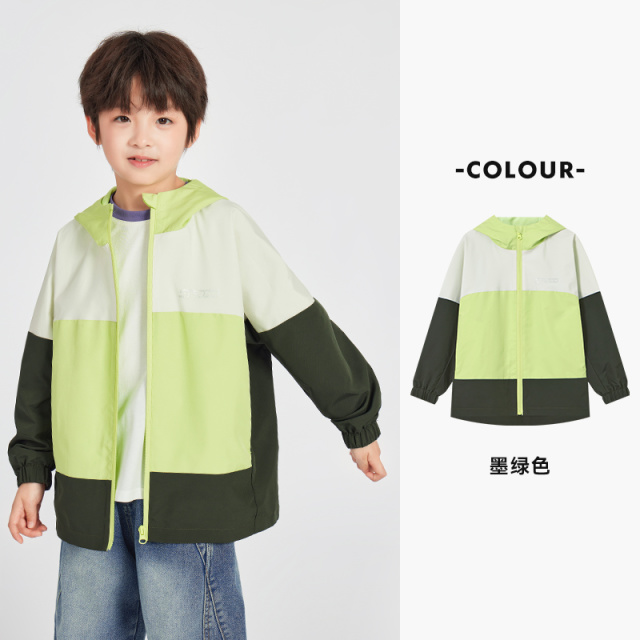 13309413.【三拼撞色】男童连帽外套春秋款户外登山服中大童时尚休闲小软甲