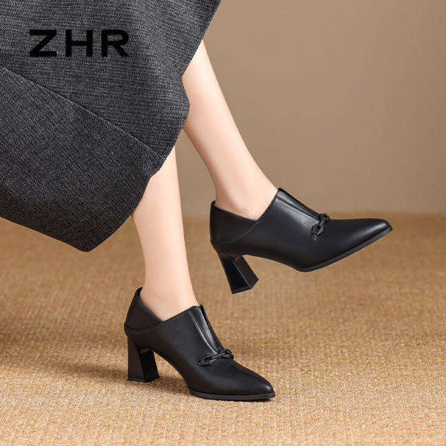12735293.【ZHR则则】妈妈单鞋尖头套脚厚底女鞋[牛剖层移膜革]