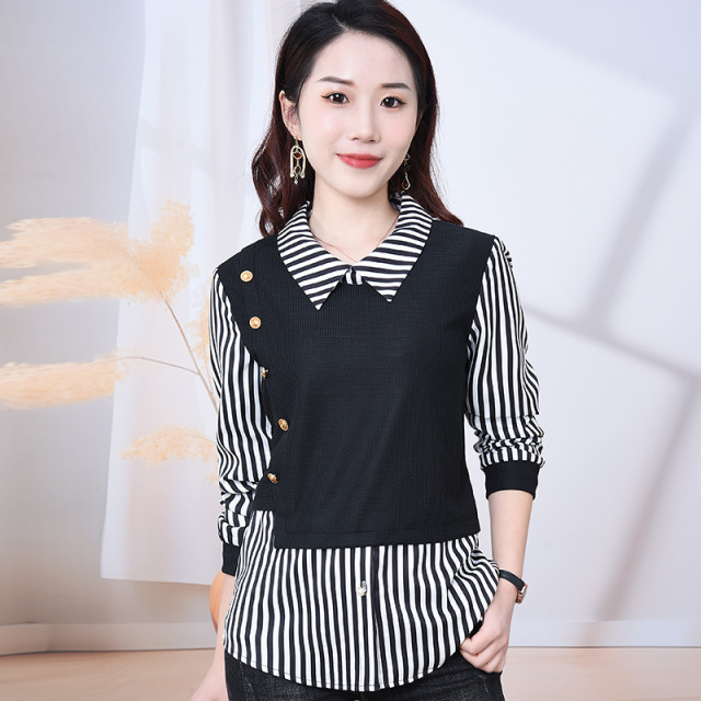 11680947.七玻威春秋上新女款翻领假两件时髦减龄百搭卫衣【七玻威女装1】