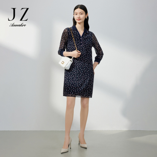 11694952.JZ玖姿几何印花POLO连衣裙女装2023春季新款轻松感裙子