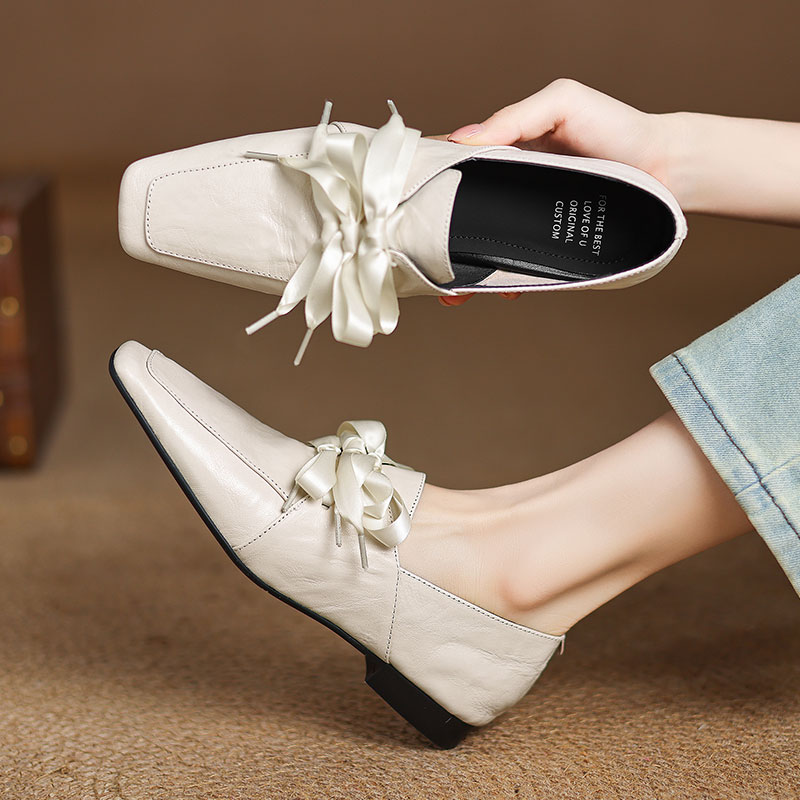 11699809.Hanychen头层手抓羊皮方头粗跟蝴蝶结深口乐福鞋新款手工真皮女鞋