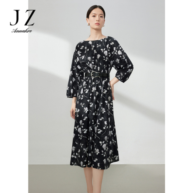 11701032.JZ玖姿玫瑰印花雪纺连衣裙女装2023春季新款显瘦收腰裙子黑色