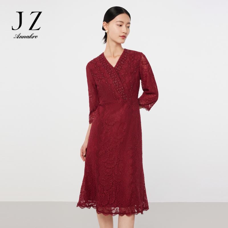 11701102.JZ玖姿商场同款优雅蕾丝连衣裙女2023春季新款收腰长裙JWCC50021