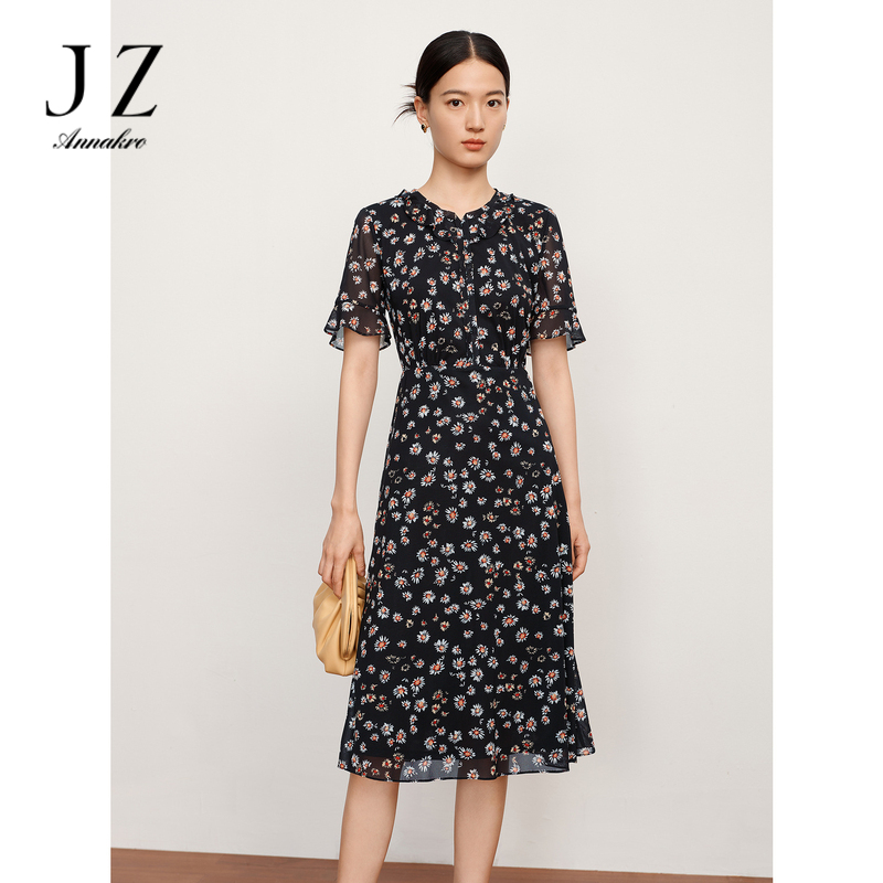 11698761.玖姿安娜蔻气质优雅日常印花小植物设计感连衣裙女2023秋季新款