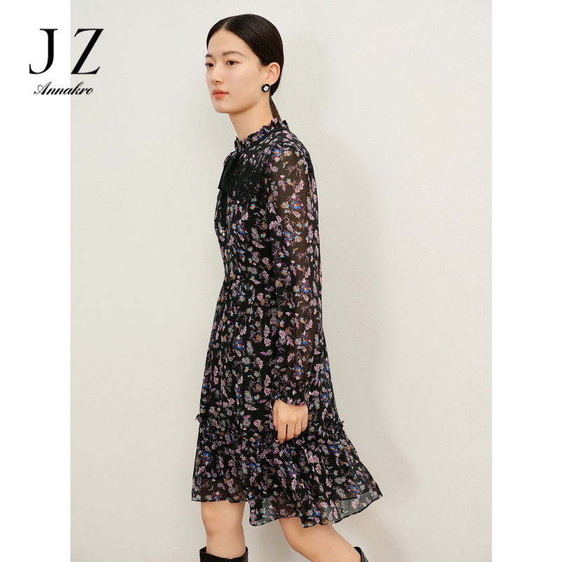 11699112.玖姿安娜蔻洋气花黑法式复古H型雪纺连衣裙女2023秋季新款