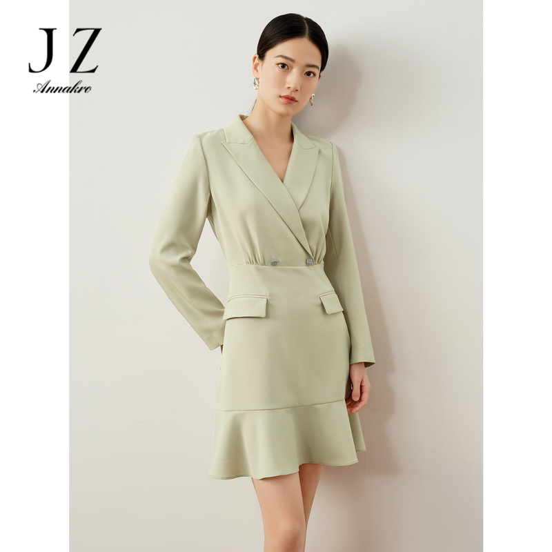 11699673.玖姿安娜蔻洋气浅绿商务OL风荷叶下摆西装连衣裙女2023秋季新款