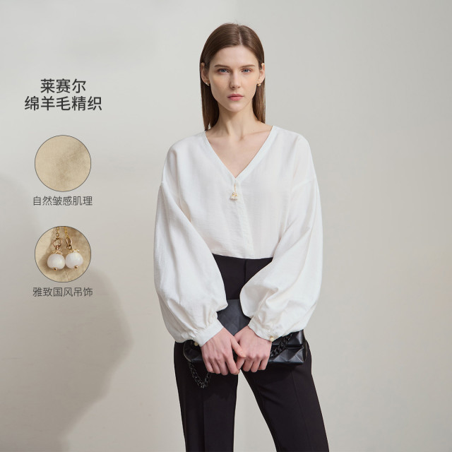 11740485.【国风】春季新款V领吊饰斜门襟落肩袖衬衫女宽松上衣