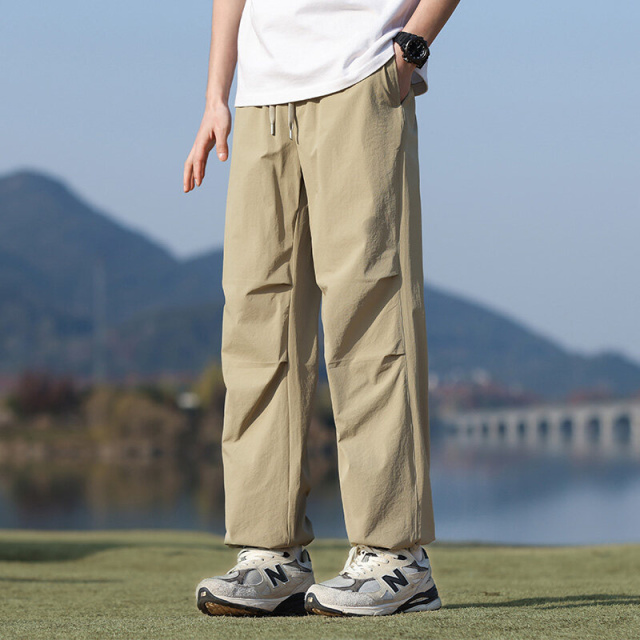 11731706.2025春夏新潮牌主推款工装情侣裤冰丝抗菌多色时尚伞兵裤A