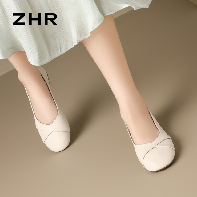 12735695.【ZHR则则】浅口圆头套脚平底女鞋[牛剖层移膜革]