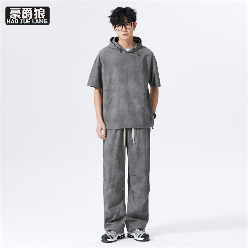 11739330.夏季T恤套装男士新款潮牌连帽短袖搭配休闲运动短裤一整套男