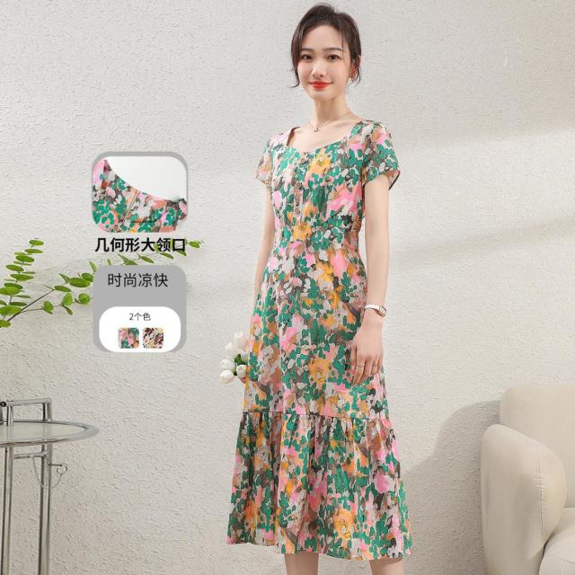 11798265.【清仓特卖】【连衣裙】夏季方领收腰显瘦短袖碎花裙气质减龄长裙女