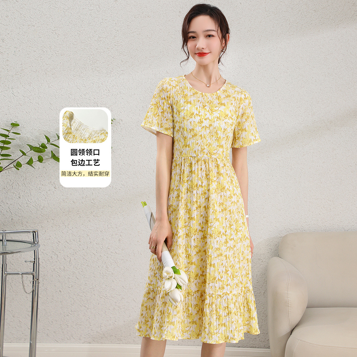 11802579.【清仓特卖】【连衣裙】夏季圆领印花收腰显瘦短袖A字裙减龄长裙女