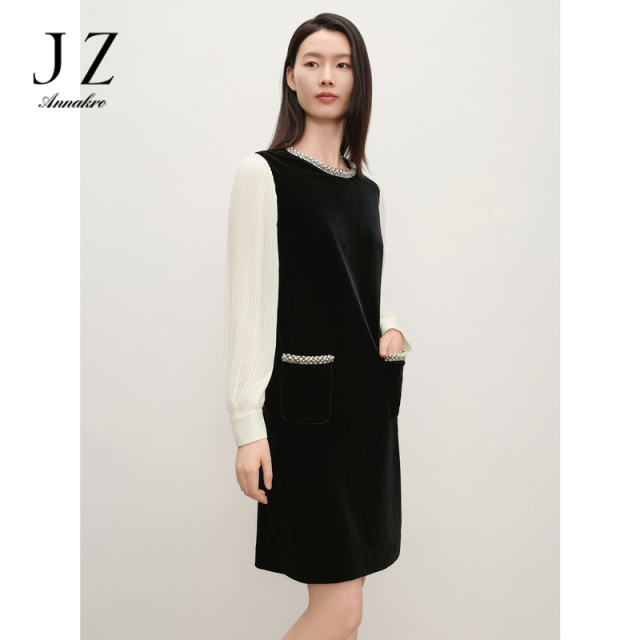 11795843.玖姿安娜蔻法式香风丝绒拼接Bling钻饰连衣裙女秋季新款