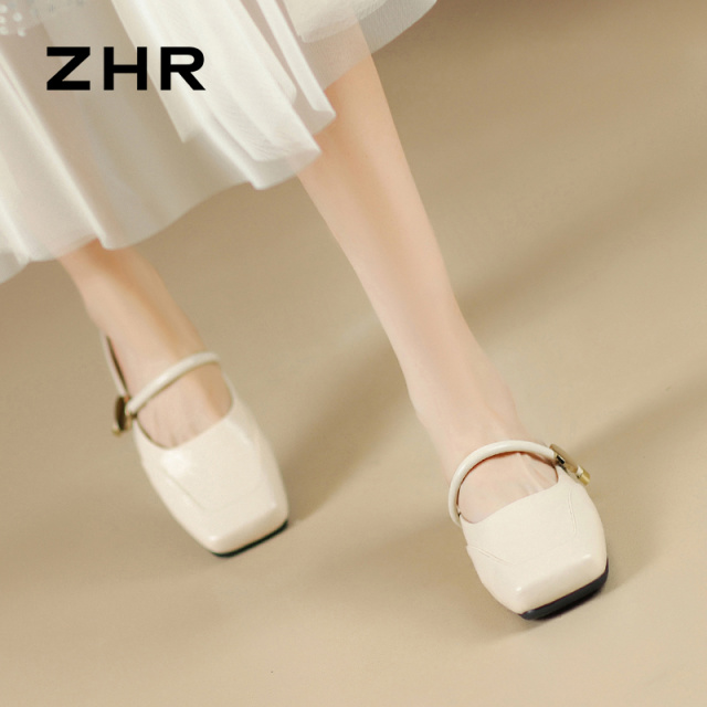 12735545.【ZHR则则】穆勒拖鞋方头套脚平底女鞋[PU]