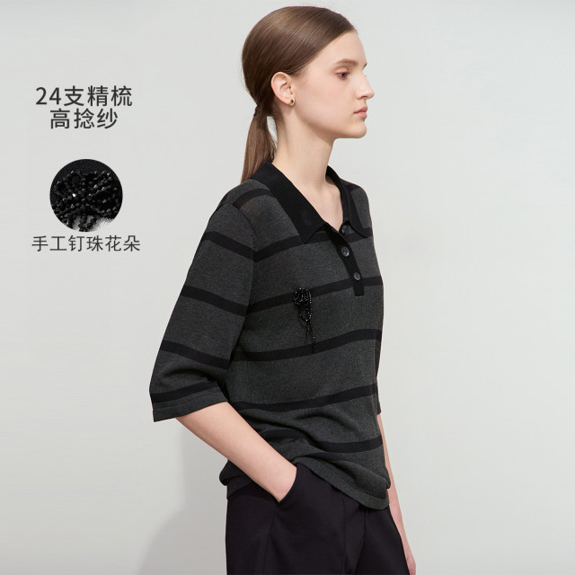 12114673.2025夏款POLO领撞色条纹毛针织衫女手工钉珠宽松中袖上衣