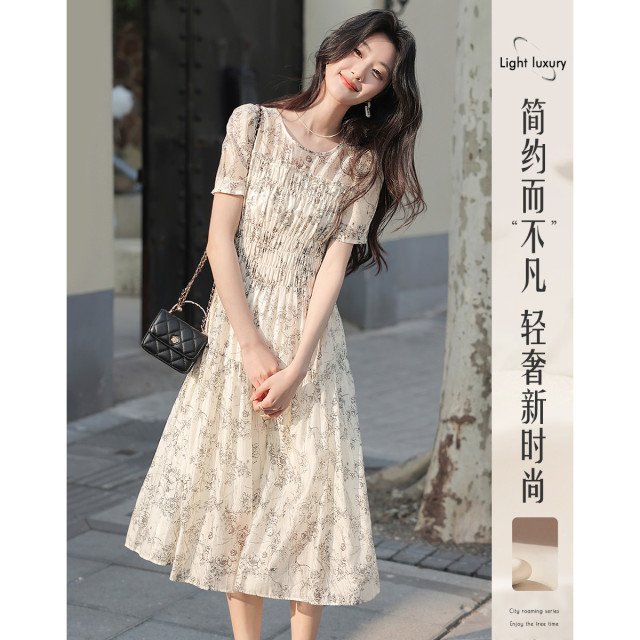 12105659.法式收腰圆领褶皱碎花连衣裙女休闲修身高腰中长裙
