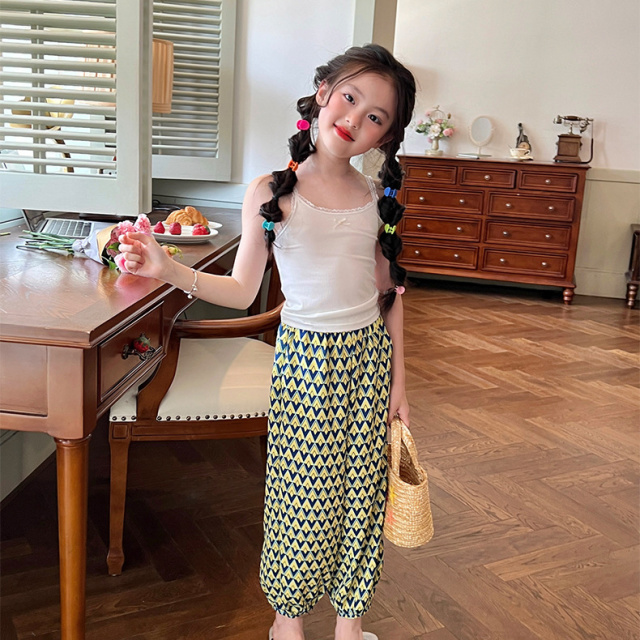 12179799.欧洛猫女童夏季蕾丝莫代尔小吊带衫甜美细肩带背心纯色宝宝上衣时尚百搭打底衫