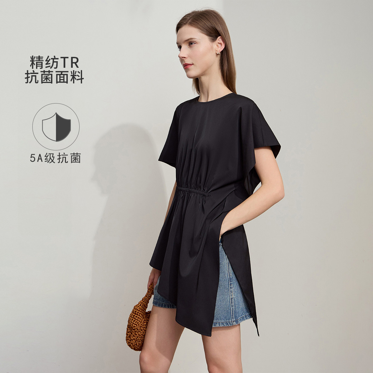 12190747.2025夏款通勤风圆领不规则斜摆抗菌衬衫女橡筋收腰短袖上衣
