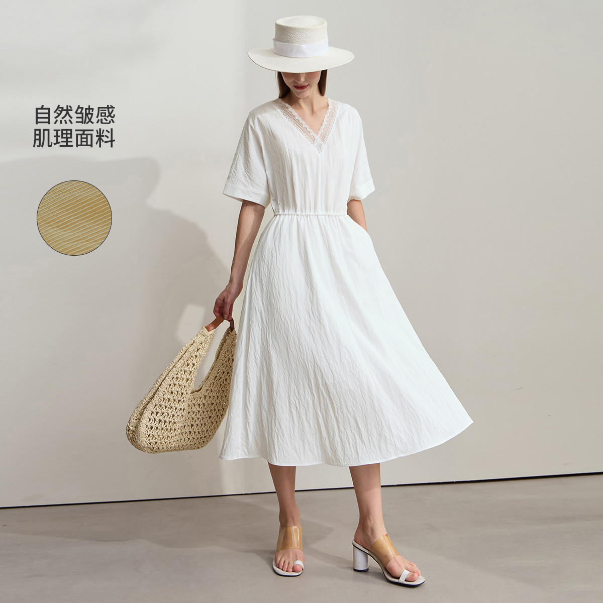12190721.新款V领拼蕾丝连袖连衣裙女皱感肌理橡筋收腰小白裙子