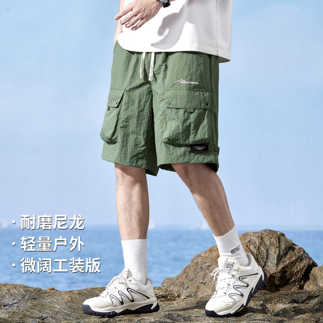 12205939.布衣传说工装大口袋松紧腰抽绳运动沙滩五分裤轻量户外直筒休闲男式短裤
