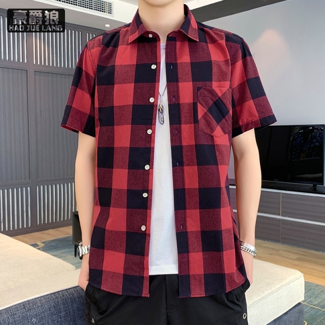 12233080.格子短袖衬衫男韩版潮流翻领上衣夏季青少年休闲五分袖衬衣