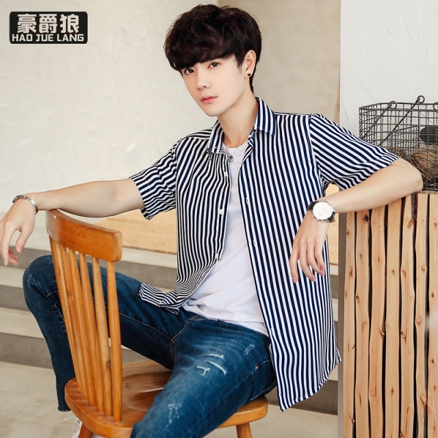 12233064.新款衬衫男韩版时尚潮流夏季短袖衬衫服薄款百搭条纹半袖寸衫外套