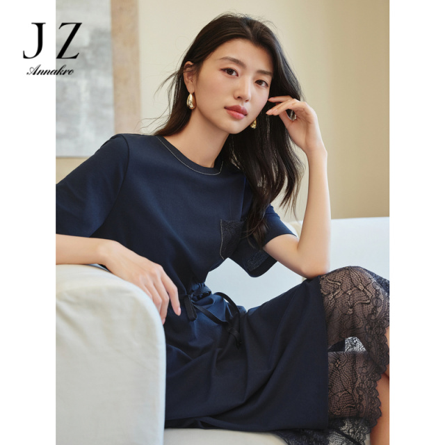 12236977.玖姿安娜蔻优雅淑女蕾丝拼接链条棉宽松收腰连衣裙女夏季新款