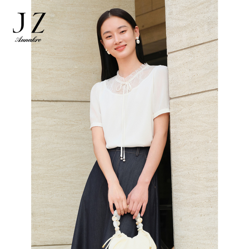 12237203.玖姿安娜蔻优雅淑女风拼接蕾丝木耳边肌理雪纺衫上衣夏季新款