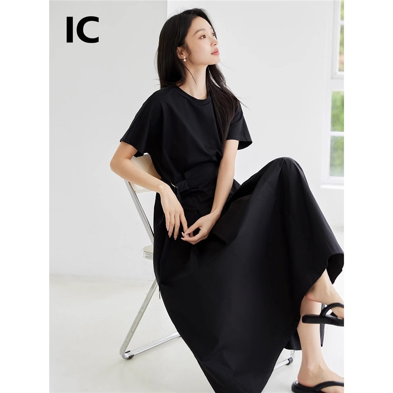12251777.黑色圆领宽松气质休闲优雅连衣裙女2025新款通勤优雅高级感裙子