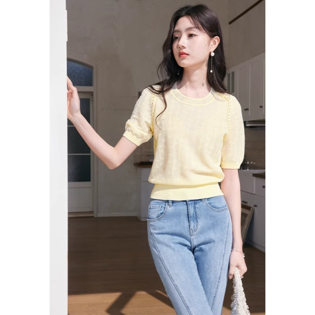 12273097.香影鹅黄色轻薄针织衫女短袖2025夏季新款肌理感t恤法式小资上衣